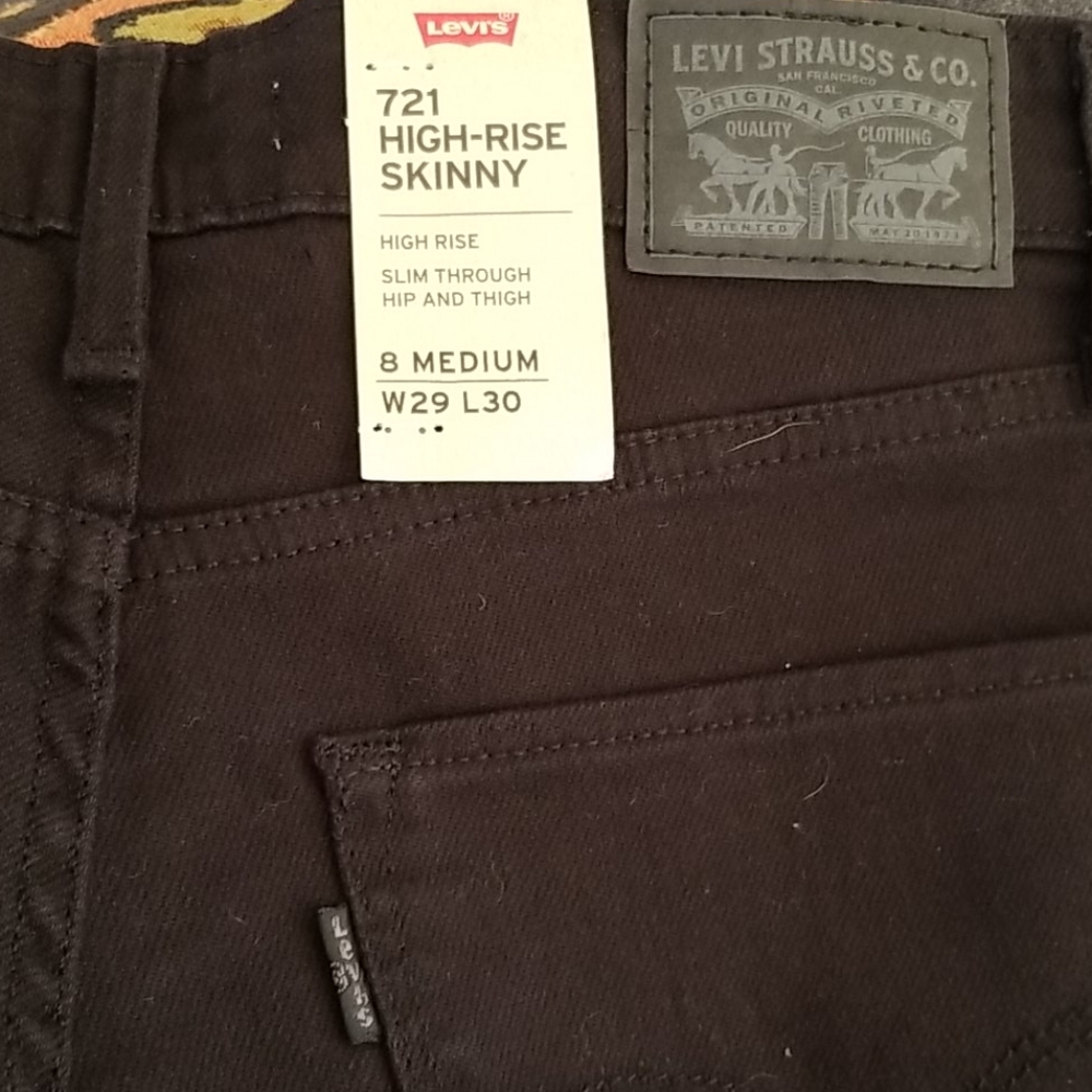 Levi's 721 high rise skinny 8 medium